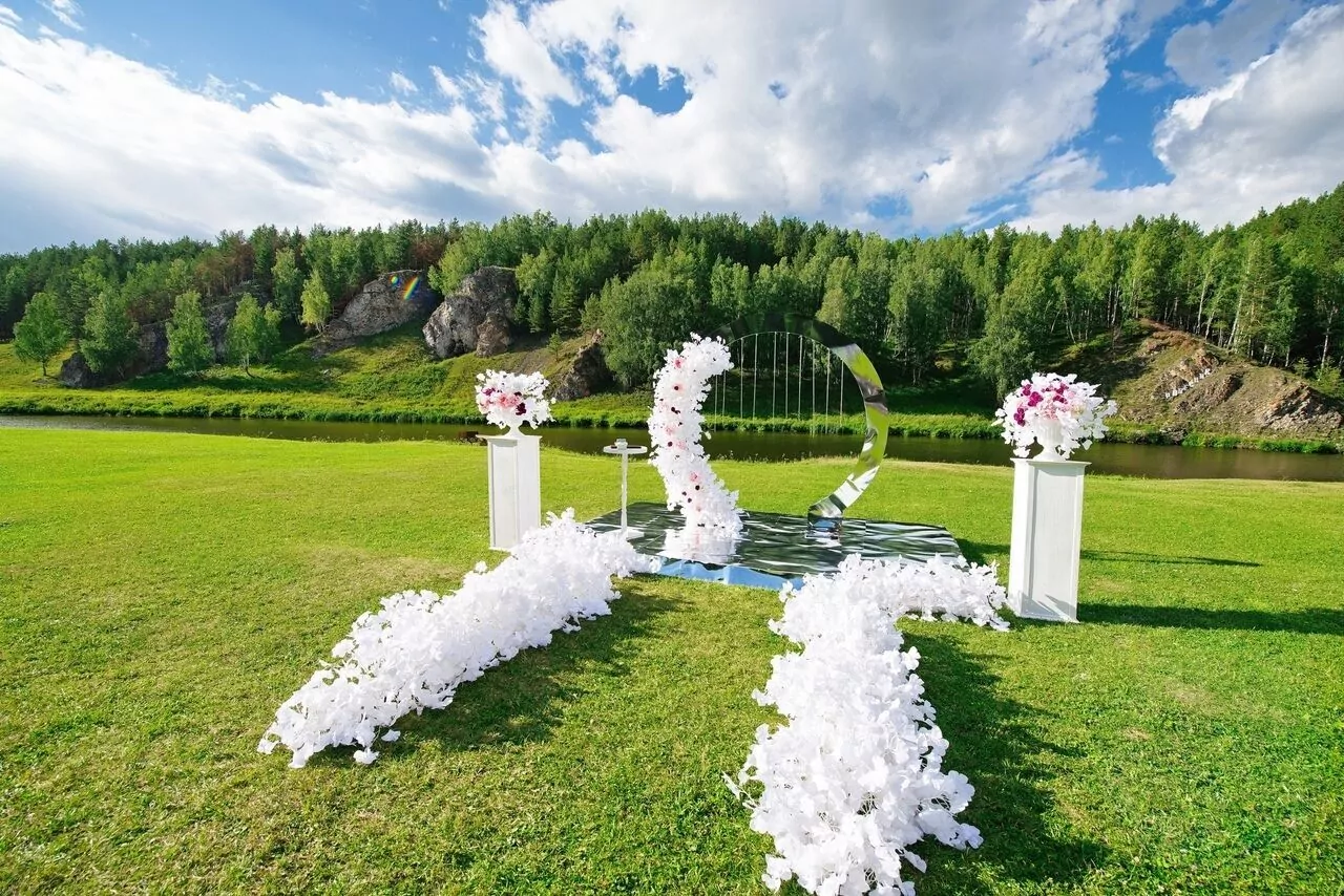 Организация камерной свадьбы